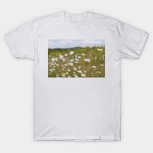 Queen Anne's Lace - Lomography Daguerreotype Lens T-Shirt